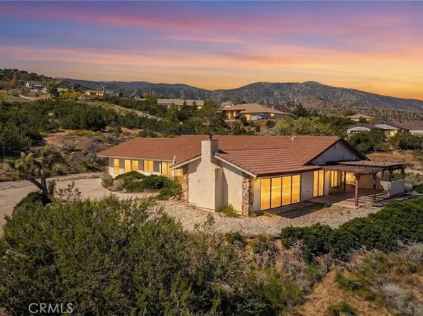 2929 Snowline Dr, Pinon Hills, CA 92372