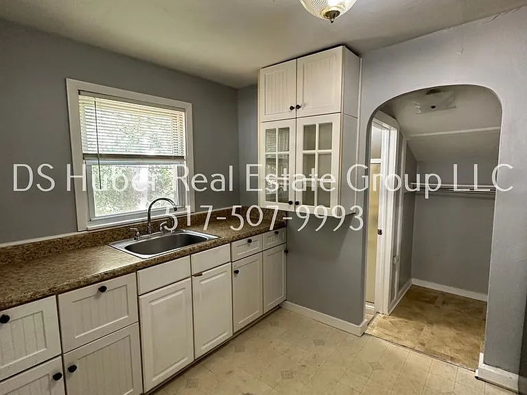 3529 Bergman Ave — Photo 5