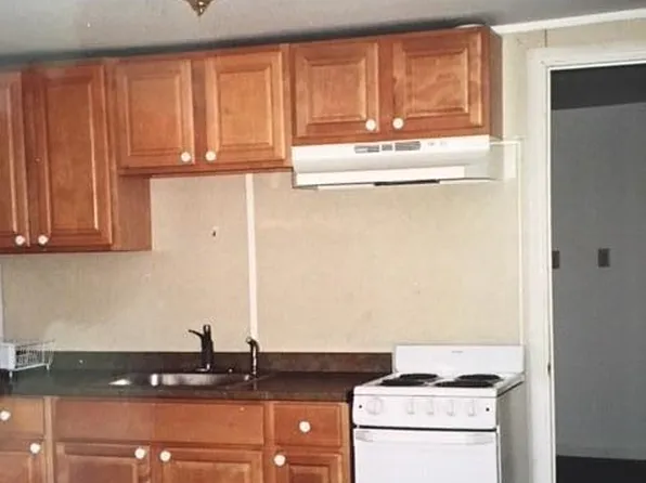 10 2nd St #1, Athens, NY 12015