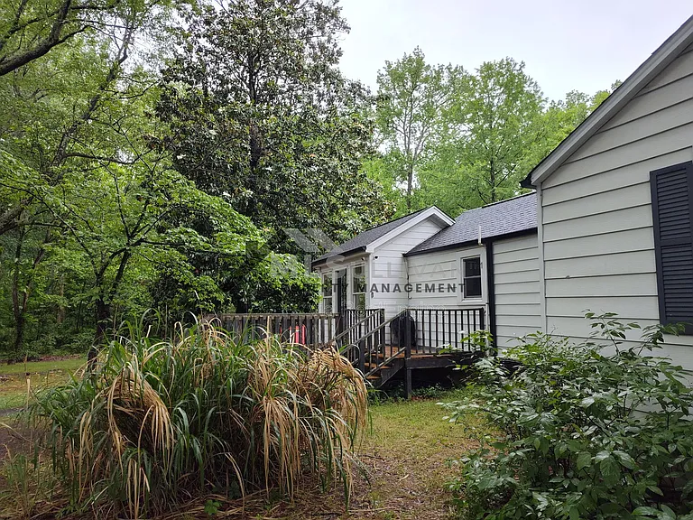 808 Glenco Rd — Photo 14