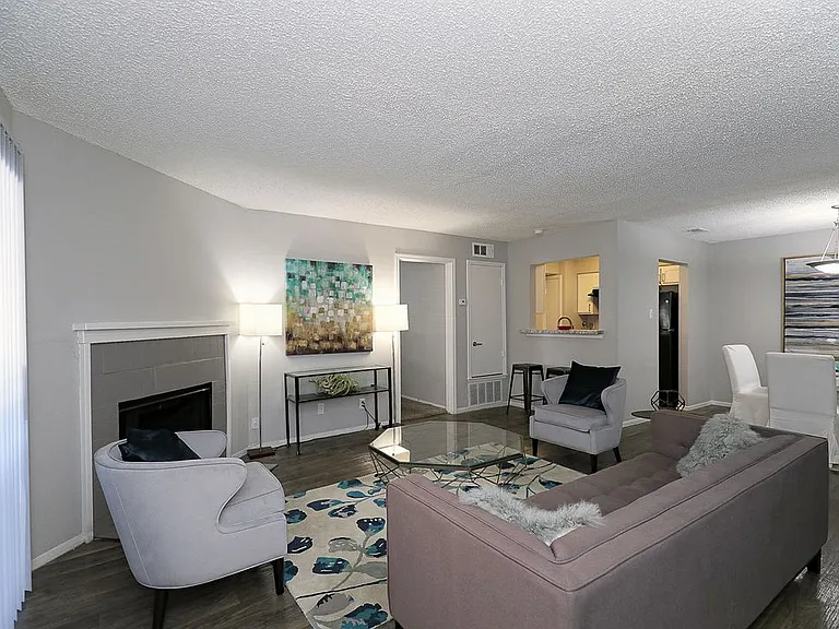 City Summit Apartments — Photo 63