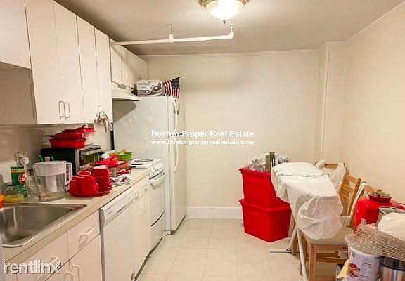 191 Marlborough St. #8 Boston - Back Bay Unit Photo 4