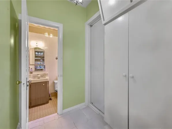 2114 Avenue N image 9 of 24