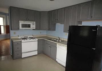 4th image of 3758 Hyde Park Ave #1