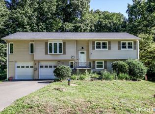 28 Deepwood Drive, Bethel, CT 06801