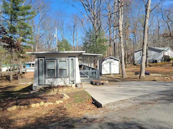 133 Rugby Ct, Crossville, TN 38558