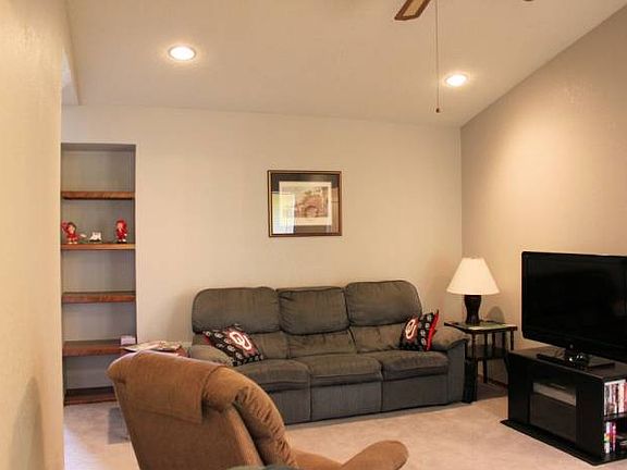 4th image of 503 Sequoyah Dr