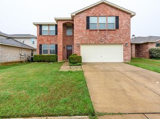 6220 Thoroughbred Trl, Denton, TX 76210