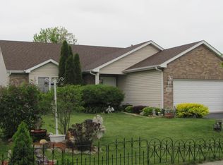 802 N English St, Braidwood, IL 60408
