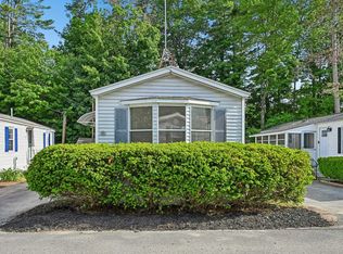 37 Thistle Way, Manchester, NH 03109