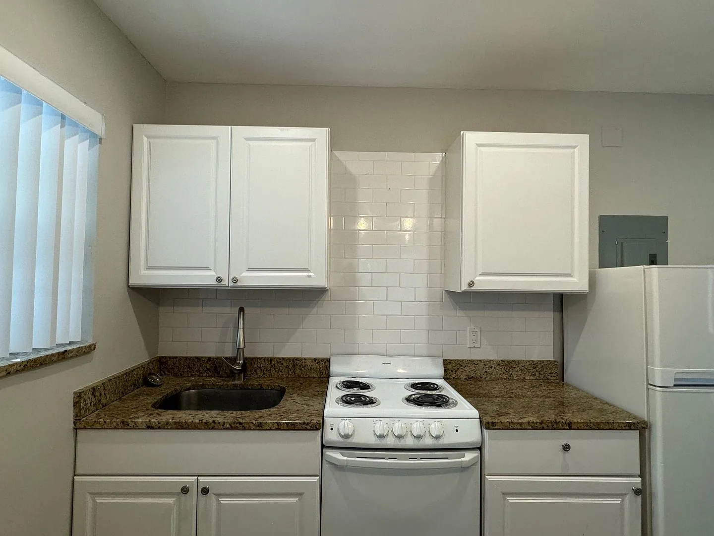 ACS 716 East LLC — Photo 4