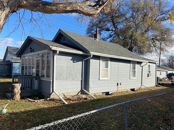 3rd image of 1305 Avenue F