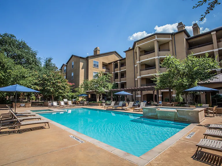 Pool Sundeck