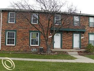 1st image of 35227 Tall Oaks Dr
