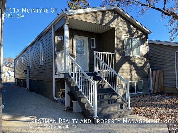 2nd image of 311A McIntyre St