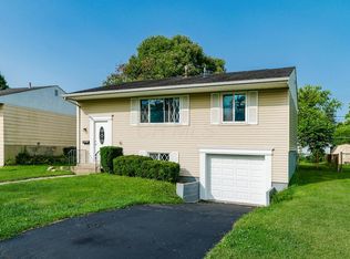 2699 Roxbury Rd, Columbus, OH 43219