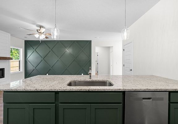 3rd image of 4 Rustic Pnes Lot 1