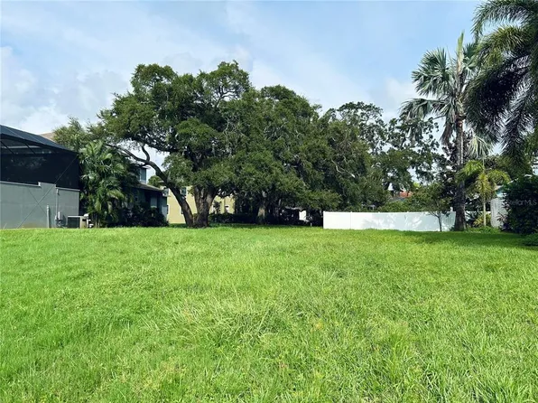 30th Ct S Lot 11, Saint Petersburg, FL 33712