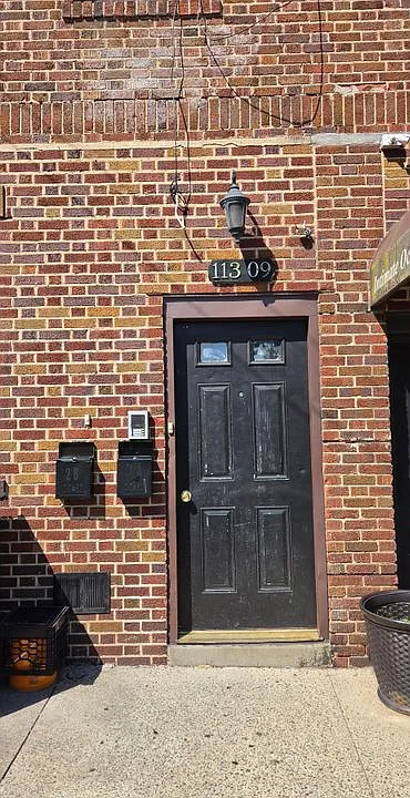 113-10 Farmers Blvd #2R