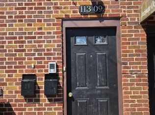 113-10 Farmers Blvd #2R, Saint Albans, NY 11412