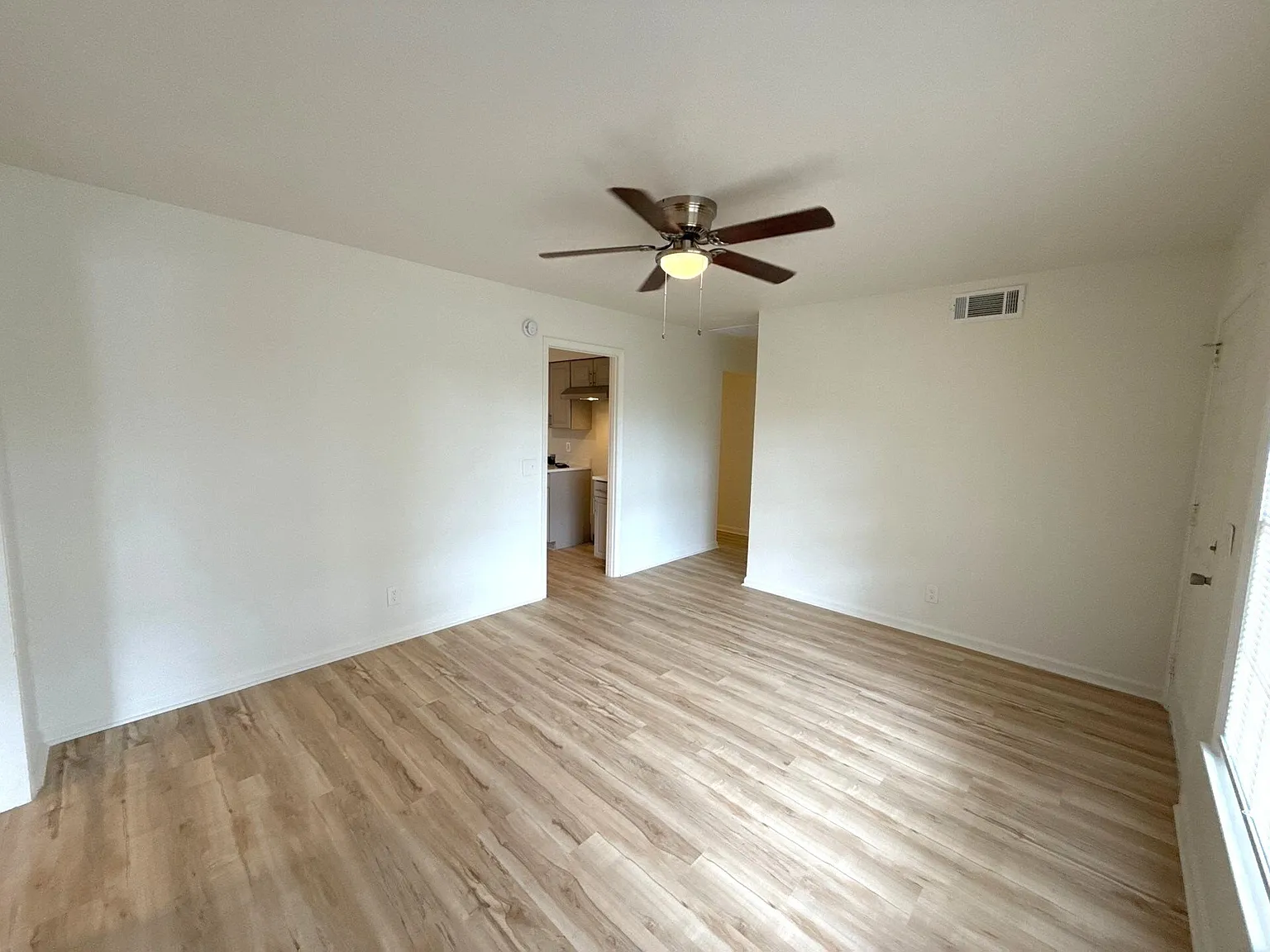 5805 Blueridge Dr — Photo 3