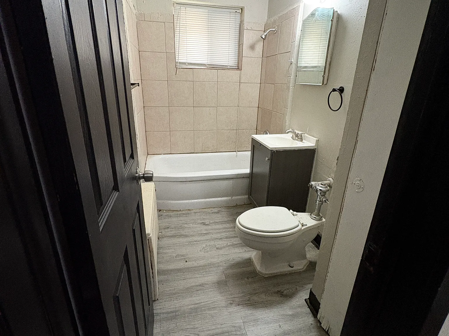 1 bed, 685 sqft, $1,000 — Photo 4