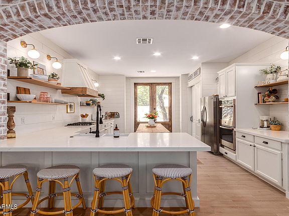 3rd image of 20878 W Court St