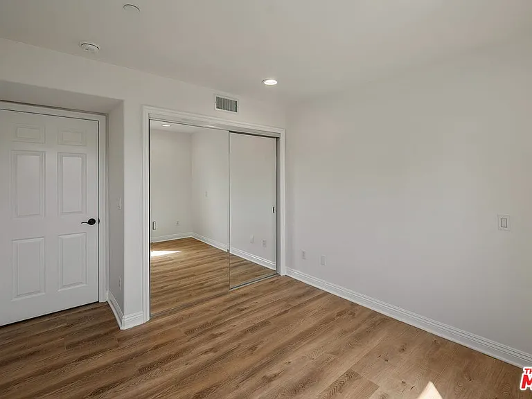 1107 Princeton St #105 — Photo 24