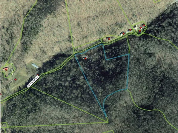 302 Crystal Ln, Cutshin, KY 41776