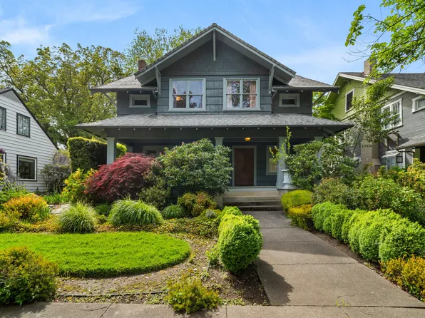 31 Geneva St, Medford, OR 97504