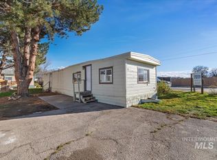 412 E 48th St TRAILER 21, Garden City, ID 83714