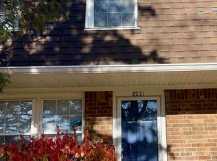 6221 Beechfield Dr, Lansing, MI