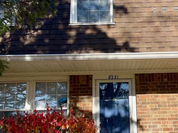 6221 Beechfield Dr, Lansing, MI 48911