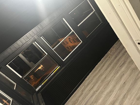 3rd image of 106 Bouvier Ave APT 2