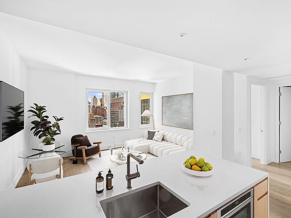 1st image of 10 Nevins St #14A