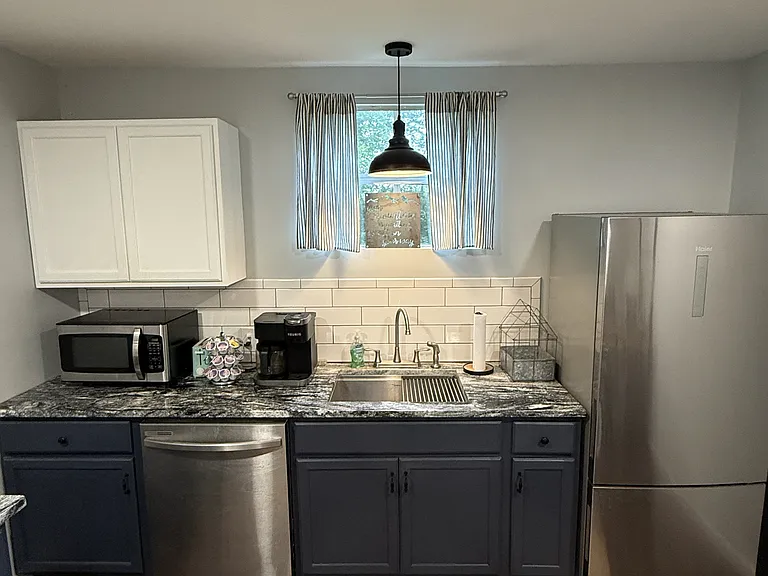 848 Kentucky Ave — Photo 5