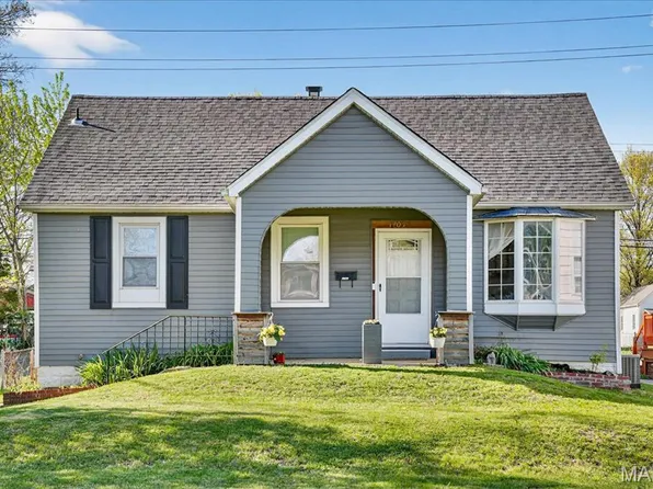 1705 N Charles St, Belleville, IL 62221