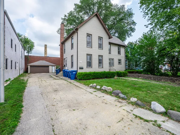 825 E Lincoln Hwy, Dekalb, IL 60115