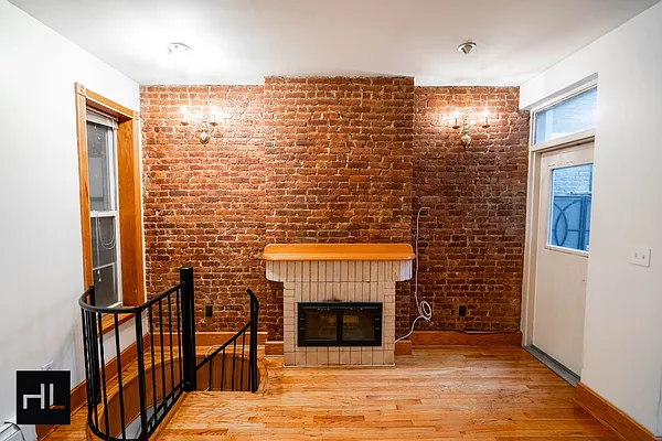 Rented by Highline Residential | media 2