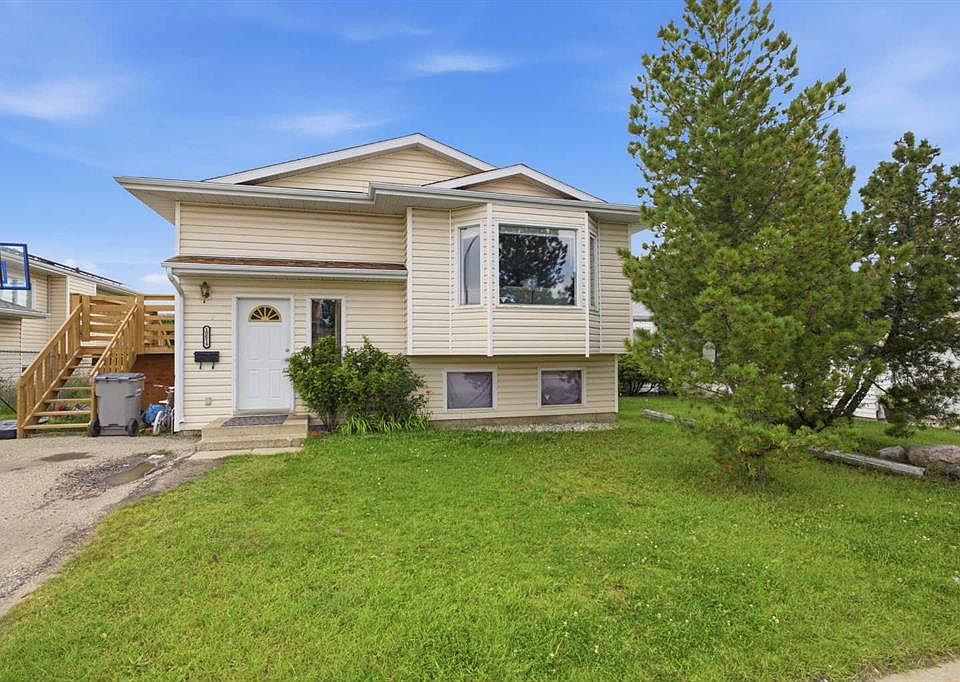 1st image of 10613 W 91a St