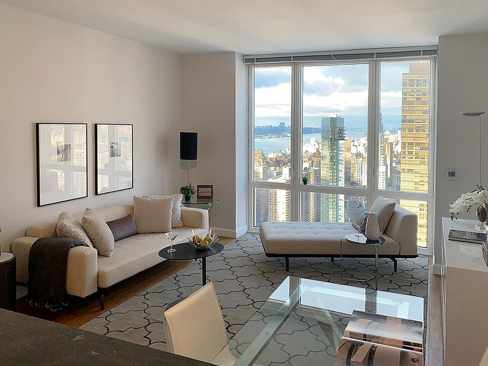 1st image of 160 W 62nd St APT 48E