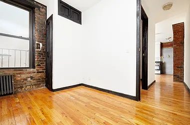 Rented by PocketBroker Inc