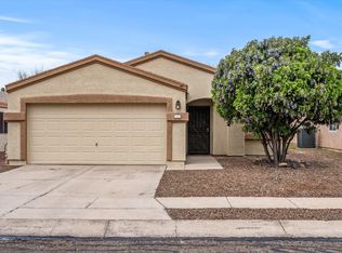 9442 E Bench Mark Loop, Tucson, AZ 85747