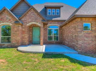 400 Turtle Dove Ct, Blanchard, OK 73010