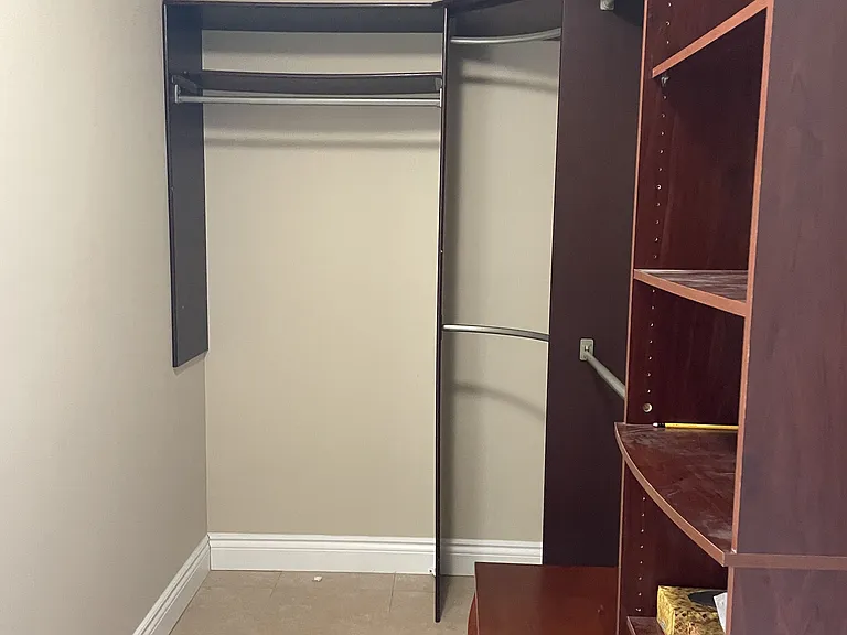 179B The Queensway S — Photo 29