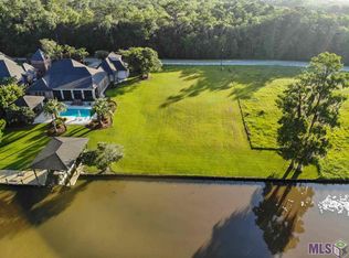 11369 Homeport Dr, Maurepas, LA 70449