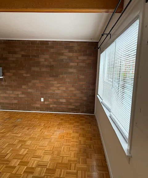 4404 Terrace Dr #3 — Photo 4
