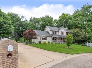 754 Tanbark Dr, Dimondale, MI 48821