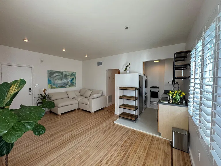815 Euclid Ave #10 — Photo 23