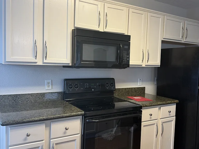 4039 Southern Trace Dr — Photo 26